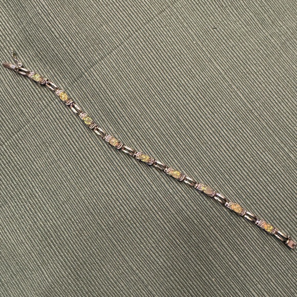 925 Sterling Silver and Opal Bracelet - Picture 2 of 6